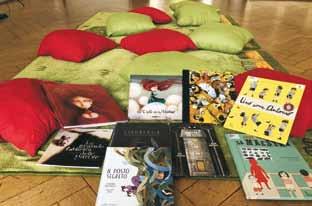 Literatur #bambini Seit September öffnen die beiden Vorleserinnen Silvia Ferioli und Francesca Parenti einmal monatlich ihren Geschichten- Koffer und laden auf den fliegenden Teppich ein.