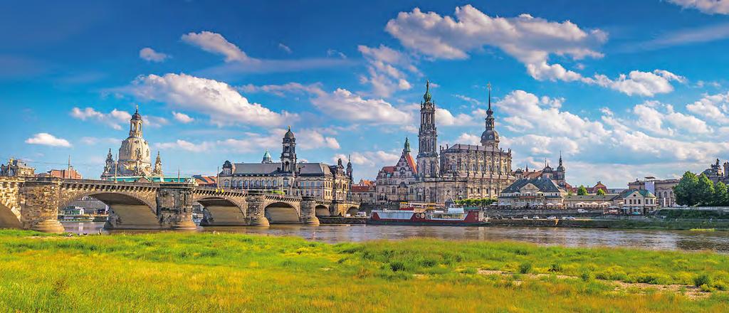 Reisen Dresden begeistert als Gesamtkunstwerk 14 Dresden - wegen der Kunstsammlungen und der barocken und mediterranen Architektur in landschaftlich reizvoller Lage am Fluss auch Elbflorenz genannt -