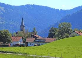 Die Immenstädter Stadtteile Die Immenstädter Stadtteile Akams (854 m NN) Erstmals im Jahre 1275 als Machalms erwähnt, schmiegt sich das idyllisch gelegene Dorf in das mittlere Bergstättgebiet.