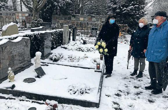 AMTSBLATT BRUCHSAL 4. Februar 2021 Nr. 5 3 Auf ein Wort Foto: Simone Staron Liebe Bürgerinnen, liebe Bürger, am Mittwoch vergangener Woche habe ich, wie jedes Jahr, das Grab von Ella Weiss besucht.