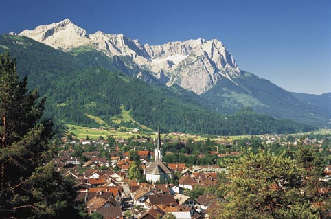 Garmisch-Partenkirchen in Oberbayern Abb.