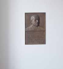 OG Eduard Spörri 1901 1995 "Musik" 1945 Bronzerelief Felix Hoffmann 1911 1975 Gleichnisfenster,