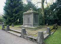1870/71 Skulptur Friedhof Rosengarten: Eine Liste mit weiteren Skulpturen und Grabmalen ist beim