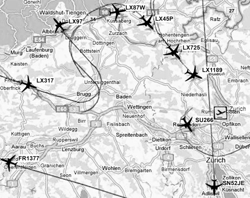 14 Klicken auf ein Flugzeugsymbol außerdem noch Angaben wie Fluggesellschaft, Abflug- und Zielflughafen, erwartete Ankunftszeit etc. dargestellt werden. Abbildung 3.