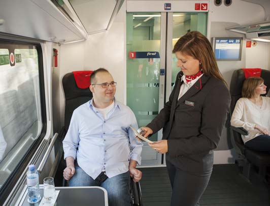 10 Ermäßigungen beim Bahn fahren Ermäßigungen beim Bahn fahren 11 Ermäßigungen beim Bahn fahren Menschen mit Behinderung erhalten 50 % Ermäßigung auf Standard- Einzeltickets für Reisende sowie 100 %