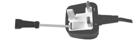 NOTICE FOR CUSTOMERS IN THE UNITED KINGDOM AND IRELAND A moulded plug complying with BS1363 is fitted to this equipment for your safety and convenience.