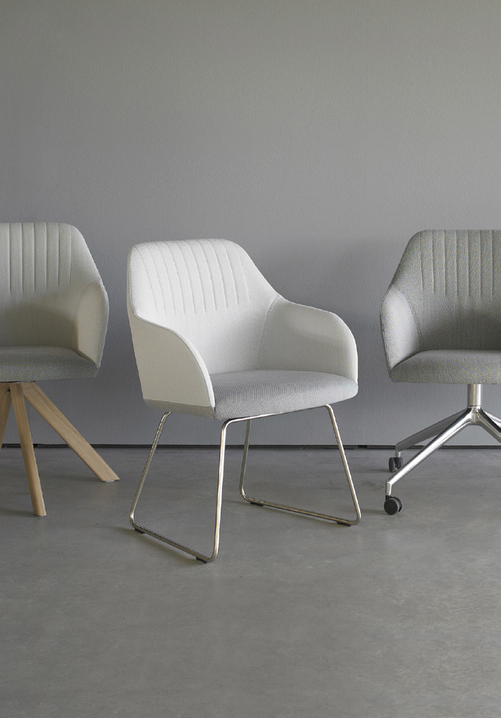 chair Ease designer Jonathan Prestwich & Burkhard Vogtherr eng ned de The Ease adds a new facet to the meaning of comfort: the chair s backrest consists of flexible fingers that mould to fit your