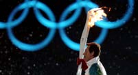 Das Olympische Feuer und der Fackellauf Einführung Vom griechischen Olympia bis ins Stadion der Olympischen Spiele irgendwo