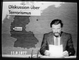 Situation nur rational, nur entsprechend seiner politischen Auffassung. Haben sich da wirkliche Gesprächssituationen zwischen euch und Schleyer entwickelt? Ich würde sagen, nur Gesprächssituationen.