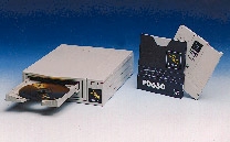CD-ROM & Optisch: Zwei Laufwerke in einem Plasmon, Spezialist für alle Arten von optischen Laufwerken, präsentiert das Multifunction CD-ROM.