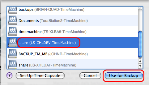 Kapitel 3 Nützliche Funktionen 8 Wählen Sie [System Preferences (Systempräferenzen)] aus dem Apple-Menü unter Mac OS X 10.5 aus. 9 Klicken Sie auf [Time Machine].