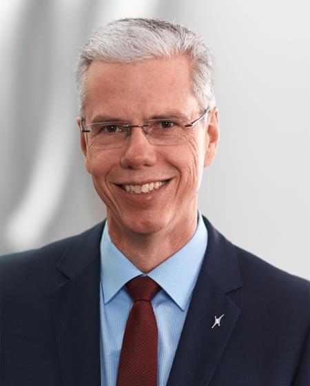 Veränderungen im Vorstand ab 2016 2015 Volker Kronseder CEO Christoph