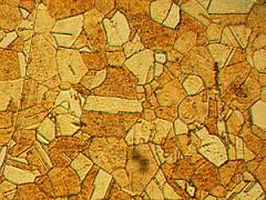 Kupferlegierungen, die kein oder nur wenig Zink enthalten, werden als Bronzen bezeichnet. Kupfer Zinn Legierungen (Zinnbronzen) enthalten bis zu 13 % Zinn (Sn).