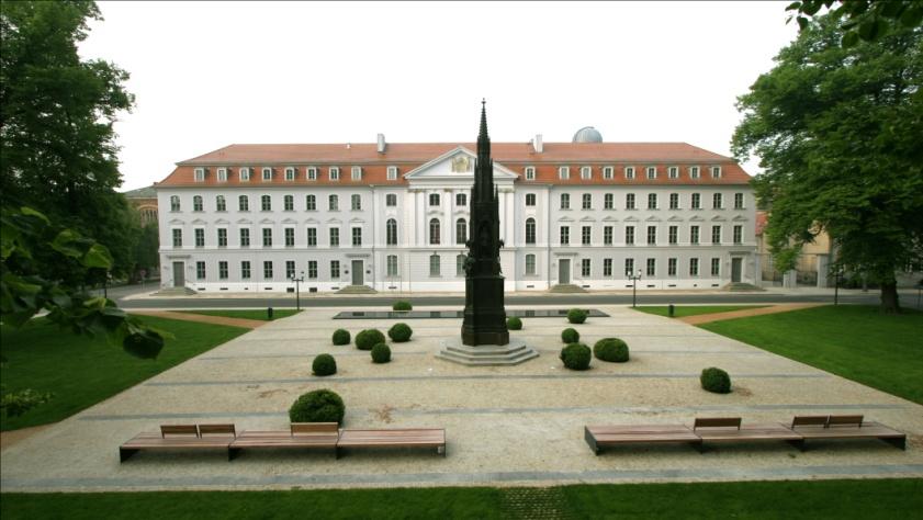 Ernst-Moritz-Arndt-Universität *1456, siebenälteste Universität Deutschlands *durch
