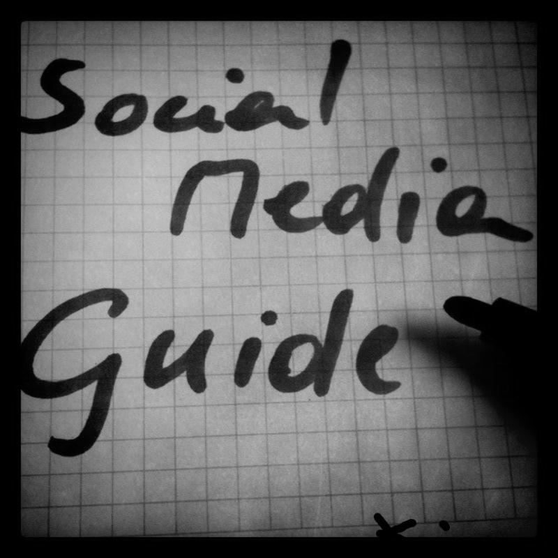 Social Media Guidelines Denkbare Inhalte 1. Allgemeine Rahmenbedingungen 2. Allgemeine Regelungen für die dienstliche Kommunikation, aber für alle Nutzungsformen 3.