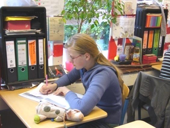 Lernen im Lernbüro Fächer: Deutsch Mathematik Englisch Grundlegende Prinzipien Orientierung am individuellen Leistungsstand Orientierung am individuellen Lerntempo Orientierung am
