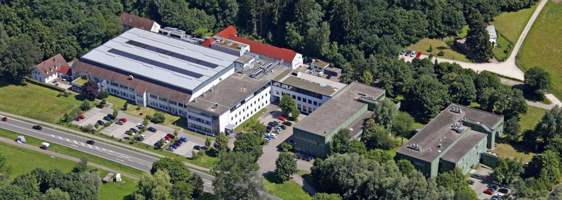Europas größte Textilforschungseinrichtung Deutsche Institute für Textil- und Faserforschung Denkendorf (DITF) 2 4 3 1 1 Institut für Textilchemie