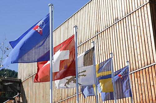 EINE GUTE KOOPERATION Eine Zusammenarbeit des Vertrauens, zu Ihrer Zufriedenheit Haben wir Ihr Interesse geweckt für eine Präsenz am Auslandschweizer-Kongress 2015 in Genf?