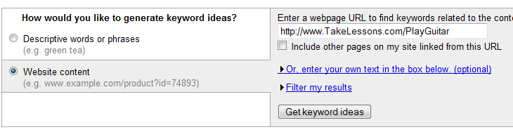 Nun machen Sie eine Suchanfrage bei Google, um Mitbewerber zu finden, die für Anzeigen mit diesem Keyword bezahlen. Wir machen dies, um eine noch größere Keyword-Liste zu bekommen.