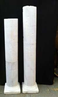 Pos.11.6 Dekorationsobjekt Antike Rundsäulen ca. 135cm Höhe PVC Pos.11.7 Dekorationsobjekt Antike Säule ca.