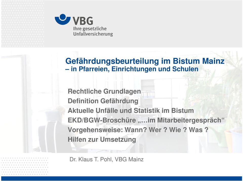 Statistik im Bistum EKD/BGW-Broschüre im Mitarbeitergespräch