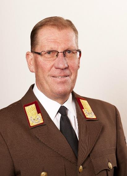 LBD Hubert Vetter Landesfeuerwehrinspektor von Vorarlberg Liebe Mitglieder der Feuerwehrjugend, sehr geehrte Damen und Herren Wenn sich vom 26. bis 28.