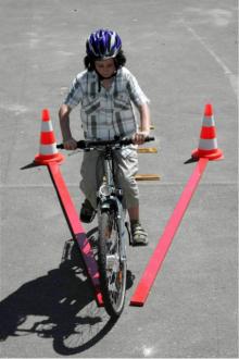 Wie kann sicheres Verkehrsverhalten mit dem Fahrrad erlernt werden?