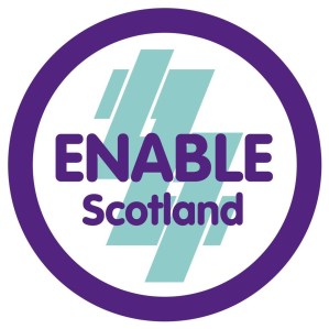 ENABLE möchte Mobbing an Schulen beenden Die Organisation Enable Scotland hat eine Umfrage gemacht, um herauszufinden, ob Kinder mit geistigen Behinderungen an der Schule glücklich sind.