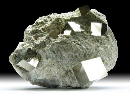 Vorkommen - Sulfide: Eisenkies (Pyrit, FeS 2 ) Bleiglanz (Galenit, PbS) Kupferkies (Chalkopyrit, CuFeS 2 )