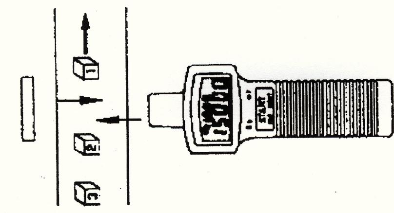 3.3 Messungen von Oberflächengeschwindigkeit (m/min., ft/min. oder yd/min.) 1. Befestigen Sie den Adapter am Gerät (Option PCE-152) 2. Wählen Sie die gewünschte Messeinheit.