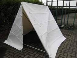 SCHWEISSZELT Cepro Schweisszelte sind bestens für Schweissarbeiten im Freien geeignet. In diesen Zelten ist man gegen alle Wettereinflüsse geschützt.
