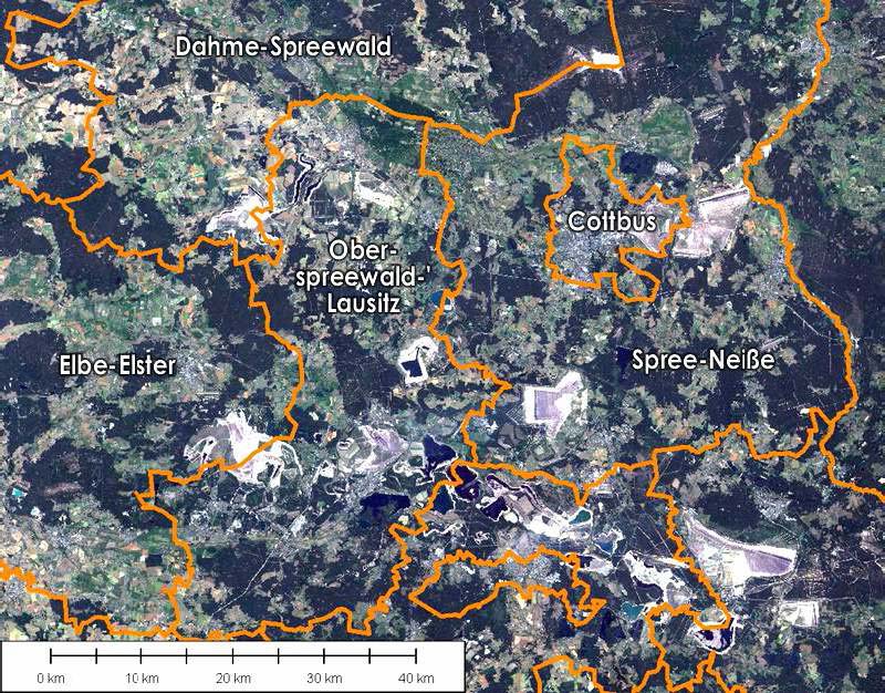 Planungsregion Lausitz-Spreewald Quelle des Satellitenbildes: Global Land