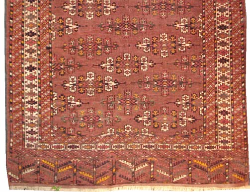 Yamoud um 1890 32 Herkunftsgebiet : Siedlungsgebiet im Süden Turkmenistans Individuelle Merkmale: Diagonal gestellte Kepse-Güls bilden den