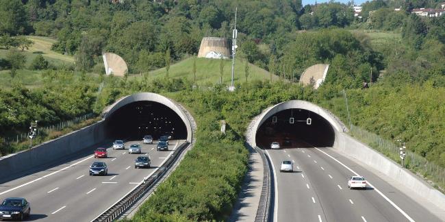 Strassentunnel-Versorgung Versorgte Strassentunnel: Axenstrasse (A4) Flurlingen (A4) Genf-Chèvres (A1) Gotthard-Zufahrt Nord (A2) Habsburg