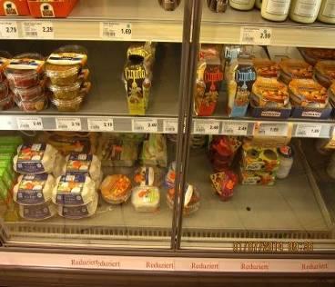 Marktcheck Vergleich 2012 und 2014: Verkauf von Lebensmitteln mit fast abgelaufenem Mindesthaltbarkeitsdatum (MHD) Marktcheck: Stichprobe und Momentaufnahme in norddeutschen Supermärkten Präsentation