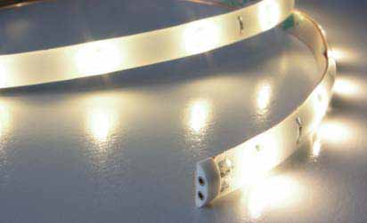 LED Line Selbstklebende, flexible LED Streifen Anwendung: Akzentbeleuchtung für Küche und Ladenbau Anschluss: LED-Trafo DC 24V Leuchtmittel: extrem langlebige 70 mw LED, ø Lebensdauer 30.