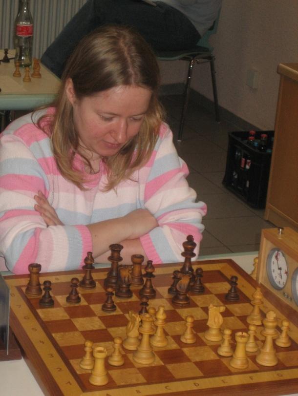 7. Spielerin Jana Bauer Im Schachsport sind Frauen stark in der Unterzahl. Auch in Karlburg war das immer so. Bis auf wenige Ausnahmen war Schach eine reine Männersportart.