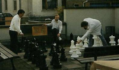 4. Saisonhistorie Doch erst 1982 wurde eine offizielle Mannschaft gemeldet und wir nahmen am Spielbetrieb des Unterfränkischen Schachverbandes teil.