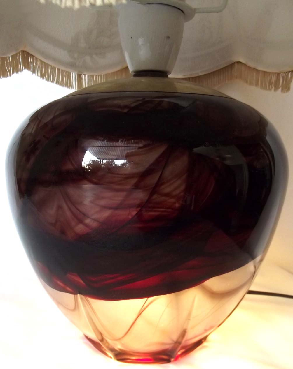 Abb. 2015-2/28-07 Oralit-Vase Lotos III als Lampe mit 2 Leuchtmitteln, Vase H 19 cm, D