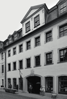 4 Schillers Wohnung in der Windischengasse 8 Turbulentes Familienleben Als Goethe nach zweijährigem Italienaufenthalt nach Weimar zurückkehrt, meidet der zehn Jahre Ältere und Berühmtere den Kontakt