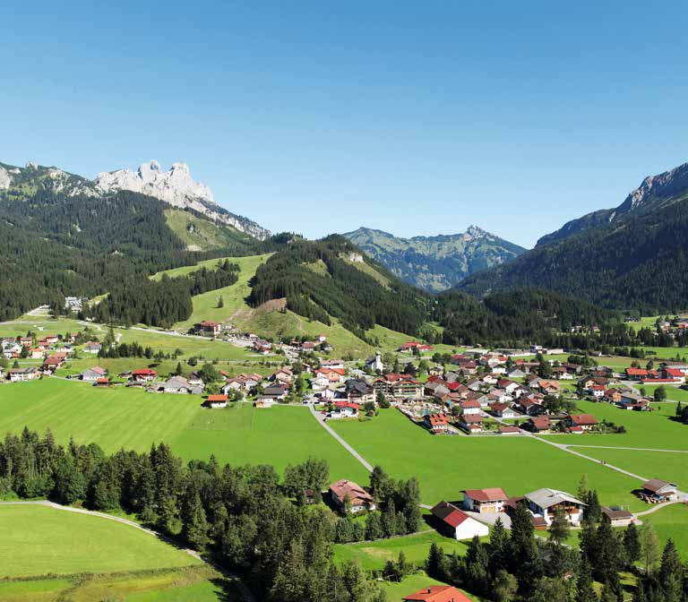 www.tannheimertal.com Grän - Haldensee Hinauf aufs Füssener Jöchle oder hinein in den Haldensee: Die Schönheiten der Natur und die reizvollen Seiten der Bergwelt sind in Grän zum Greifen nahe.