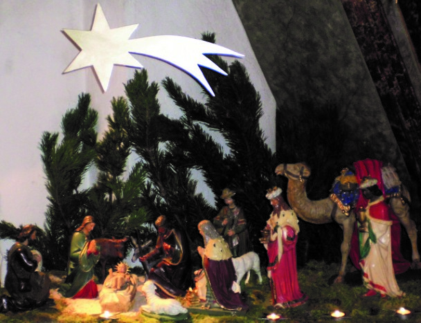 Pfarrkalender Waidendorf Weihnachten 2014 Neujahr 2015 Hl. Messen: Donnerstag: 17.00 Uhr Samstag: 18.00 Uhr Sonntag: 8.30 Uhr Jeden Donnerstag von 16.00 bis 16.