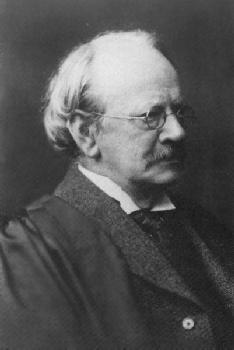 Joseph John Thomson (1856 1940) 1856 Geboren in einem Vorort von Manchester als Sohn eines Buchhändlers 1871 Beginn seiner Studien: zunächst Ingenieurwissenschaften, nach zwei Jahren Wechsel zur