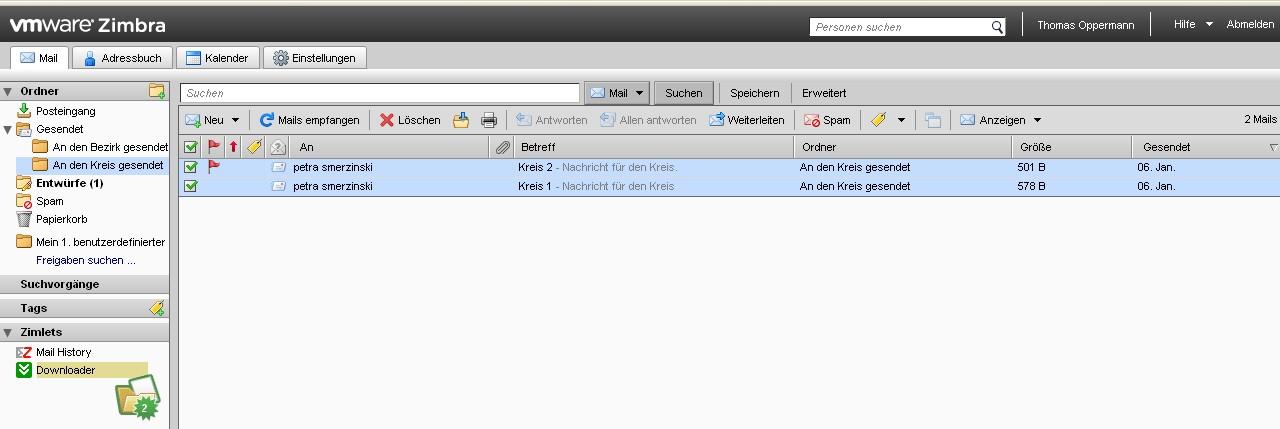 Häkchen setzen Abbildung 17: Download erster Schritt, E-Mails auswählen. Zwei Mails werden mit gedrückter linker Maustaste gezogen. Es wird ein rotes Auswahlsymbol gezeigt.