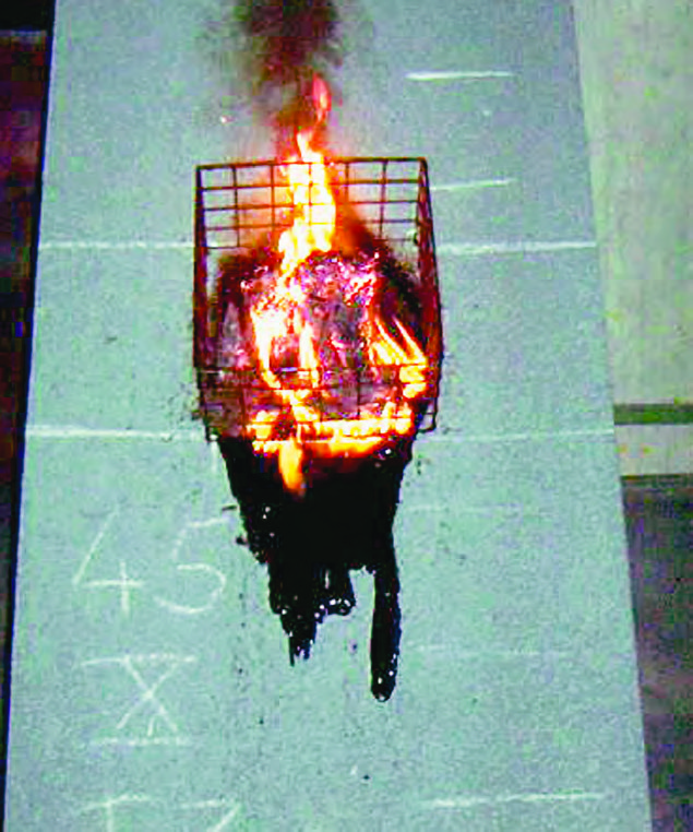 Bauphysik Flachdachhandbuch 6 Brandprüfung Bei der Brandprüfung nach DIN 4102-7 bzw.