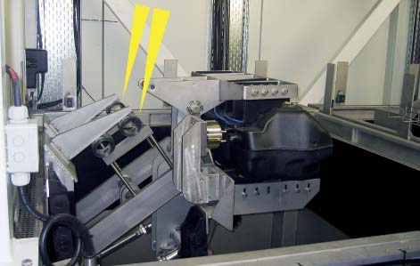 TUBUS-Serie Einsatzbeispiele ACE Strukturdämpfer schützen den integrierten Lader einer innovativen Drehmaschine.