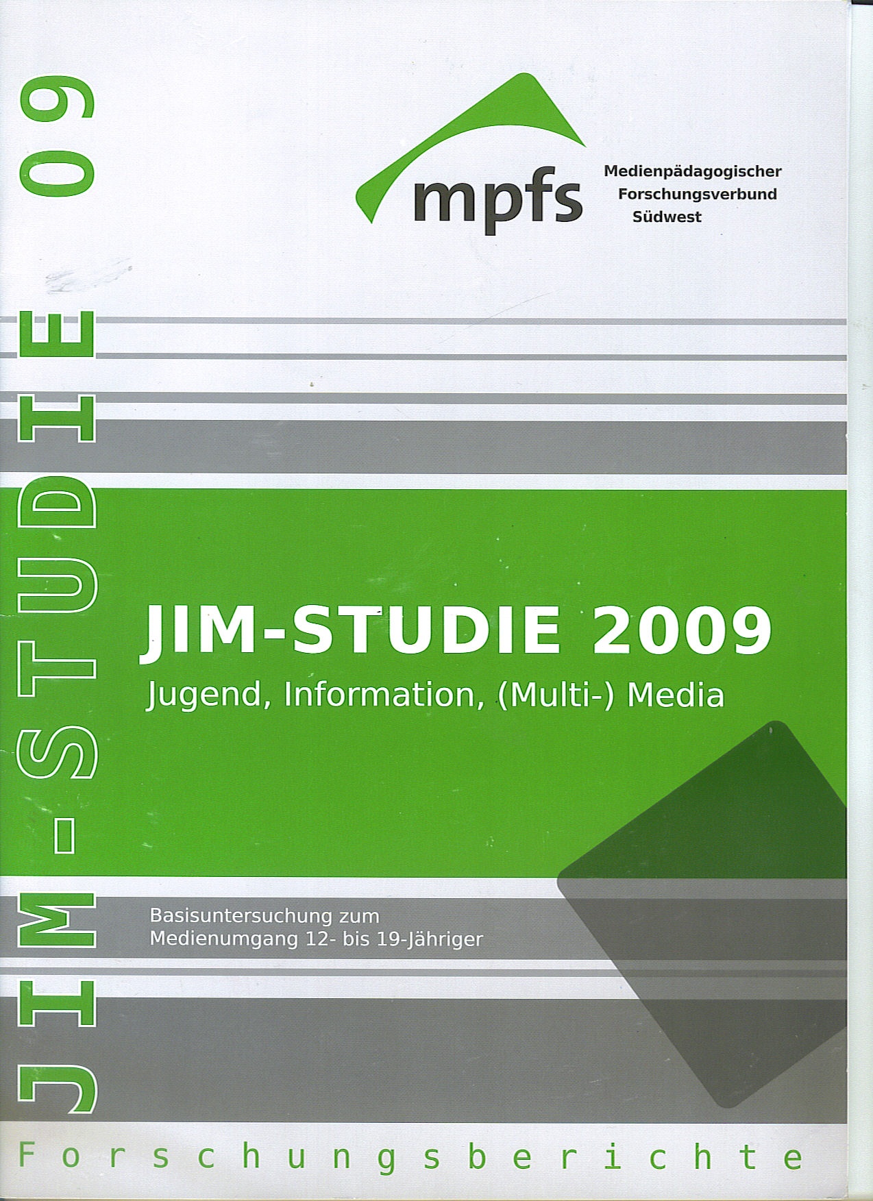 Aktuelle Studien JIM-Studie und KIM-Studie (2009/2010) ARD/ZDF-Onlinestudie (2008/09) (N)Online-Atlas (2010) Studie zur digitalen Spaltung KIB (2007) Studie zur Gewalt im