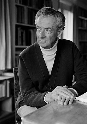 Edward Benjamin Britten Für einen Komponisten des 20. Jahrhunderts ist Brittens Ruhm außergewöhnlich. Sein musikalisches Genie offenbart sich schon früh.
