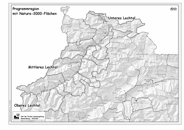 2.1. Programmgebiet Lechtal mit den Schutzgebietsflächen (schraffiert), der Abgrenzung des Programmgebietes und der Teilregionen Das Programmgebiet umfasst jene Gemeinden der Kleinregionen 47 und 49,