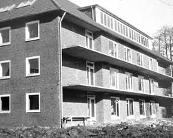 Seite 14 Wilhelmshavener Zeitung präsentiert von der: 27. Oktober 2012 Das ehemalige Schwesternwohnheim wurde 1960 errichtet.